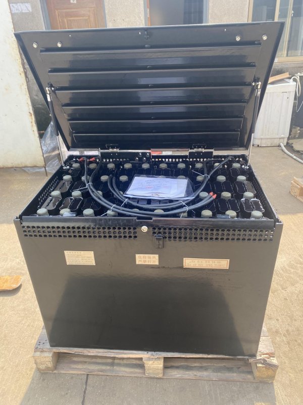 霸特爾 CPDB30型3.0t 鉛酸防爆蓄電池 40-5DB500A-T 80V 500AH 防爆叉車(chē)蓄電池組 