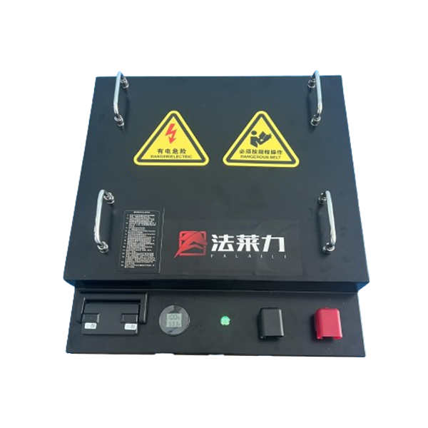 清潔設(shè)備鋰電池適用于各種洗滌車、環(huán)衛(wèi)車、游覽車、升降平臺(tái)設(shè)備用鋰離子電池系統(tǒng) 51.2V200AH