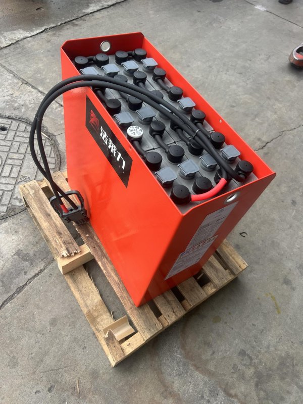 林德T20AP-04托盤車鉛酸蓄電池 12-3PZS345 24V 345AH