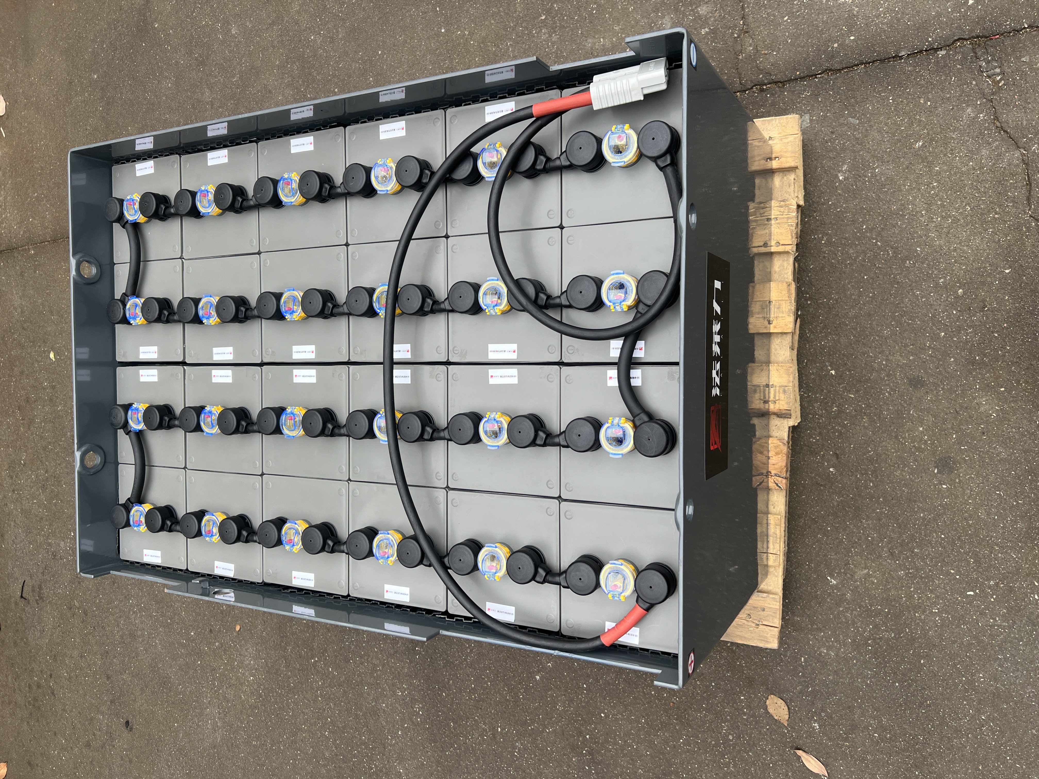 力至優(yōu) 2噸平衡重叉車蓄電池24-9PZB450 48V450AH