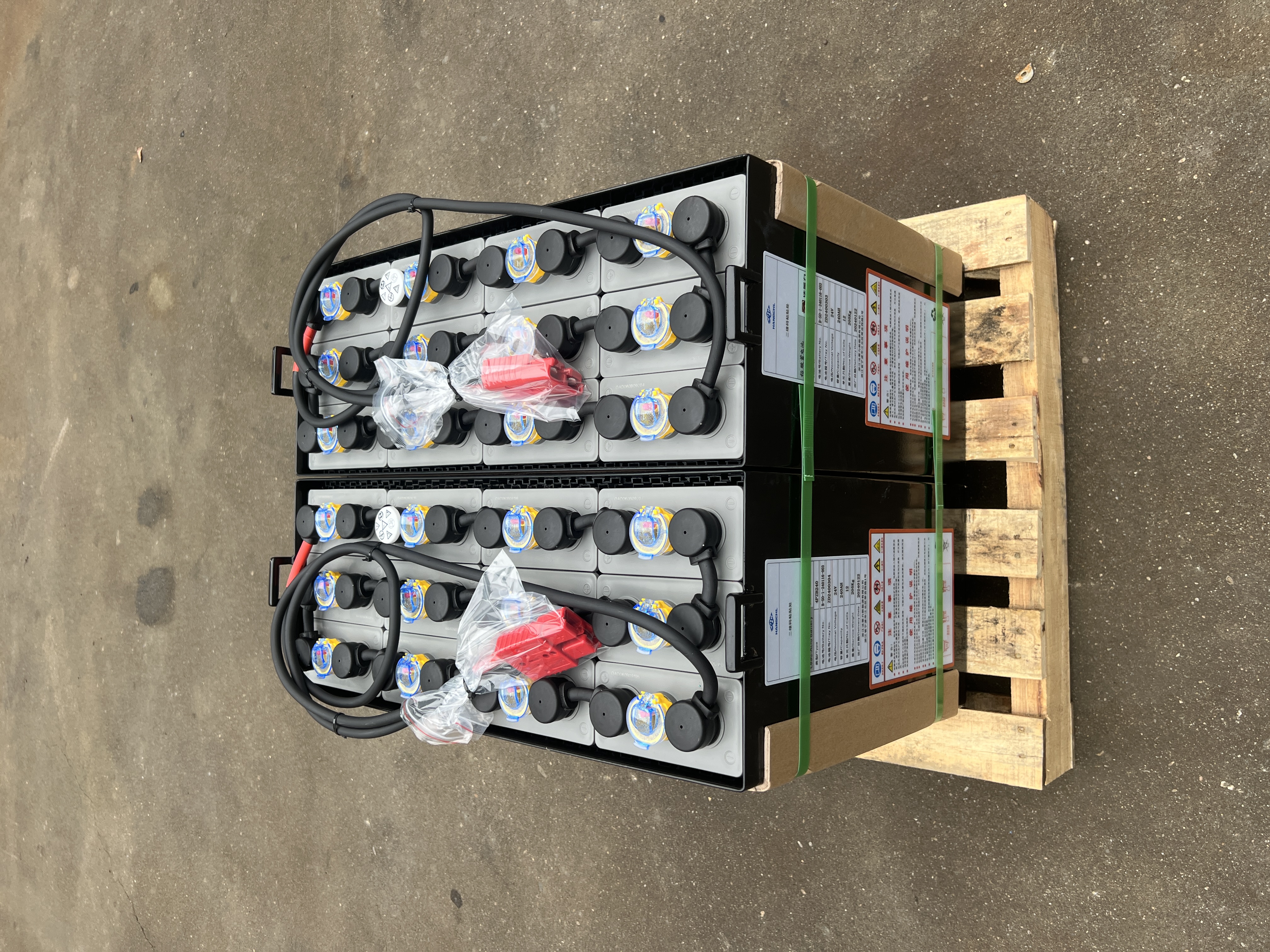 寧波如意堆高車叉車蓄電池 12-4PZB240 24V240AH