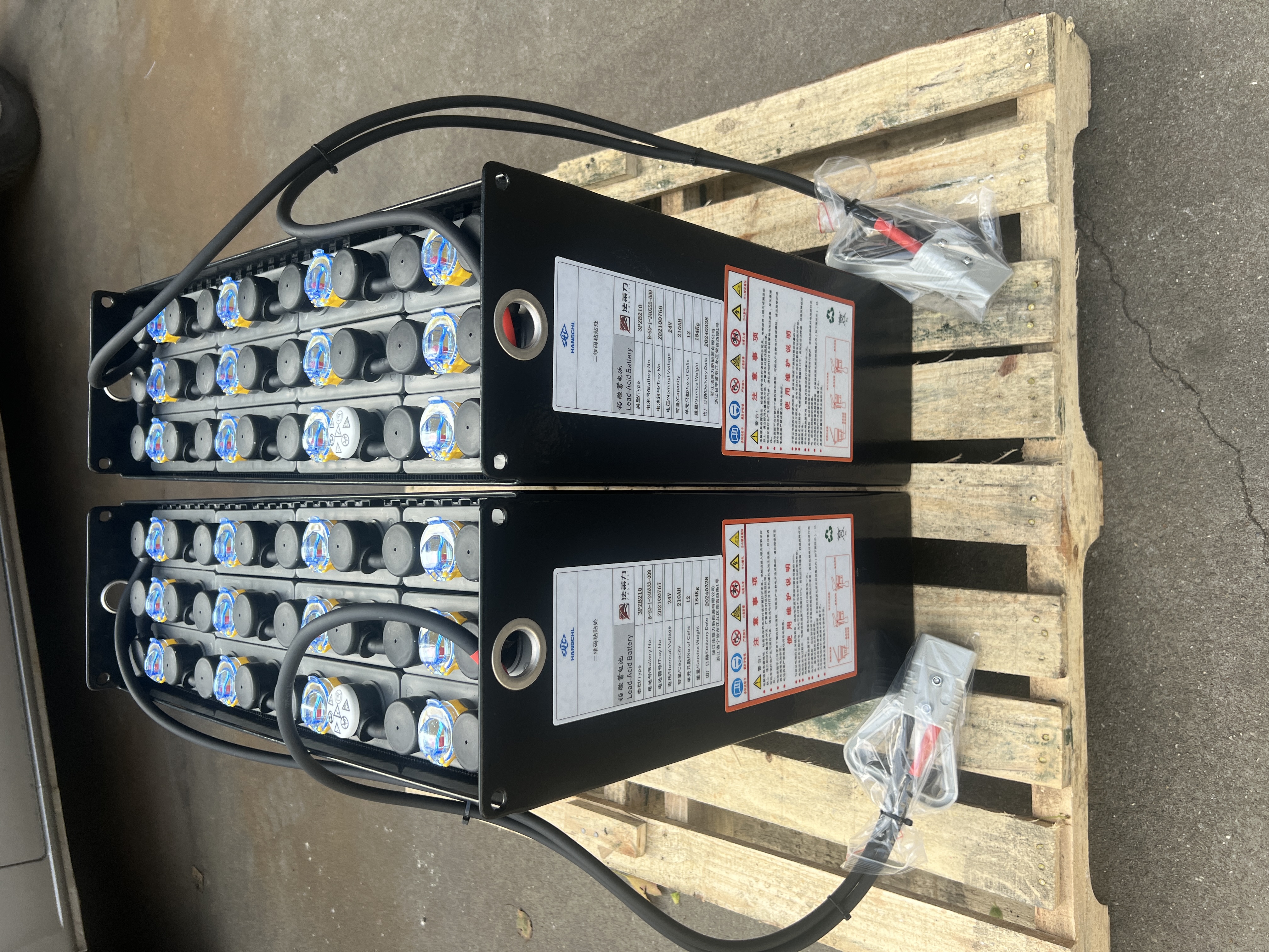 中力托盤車叉車蓄電池12-3PZB210 24V210AH