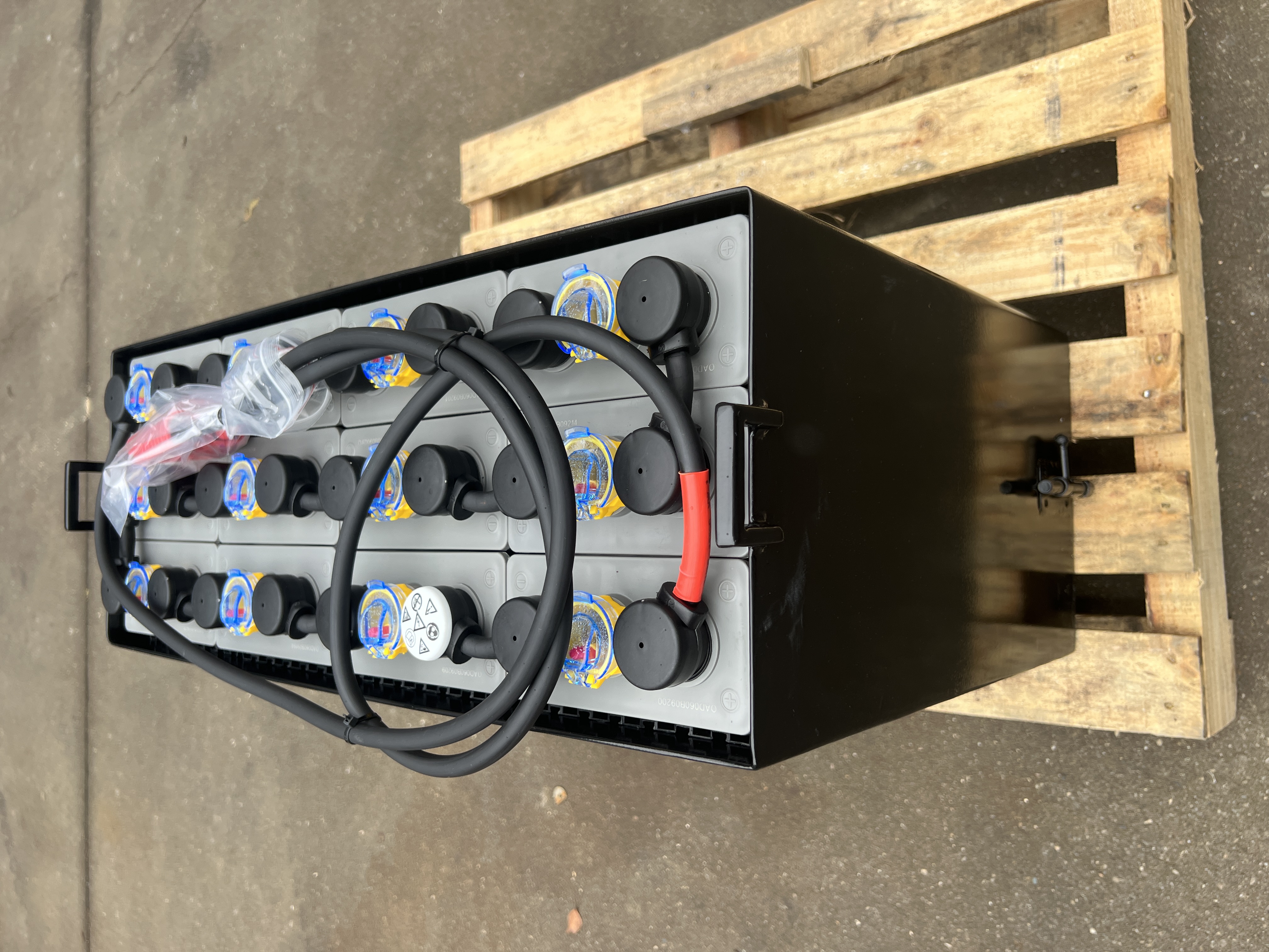 寧波如意堆高車叉車蓄電池 12-4PZB240 24V240AH