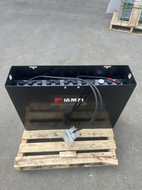 力達/合力460托盤車叉車蓄電池12-3PZS240 24V 240AH