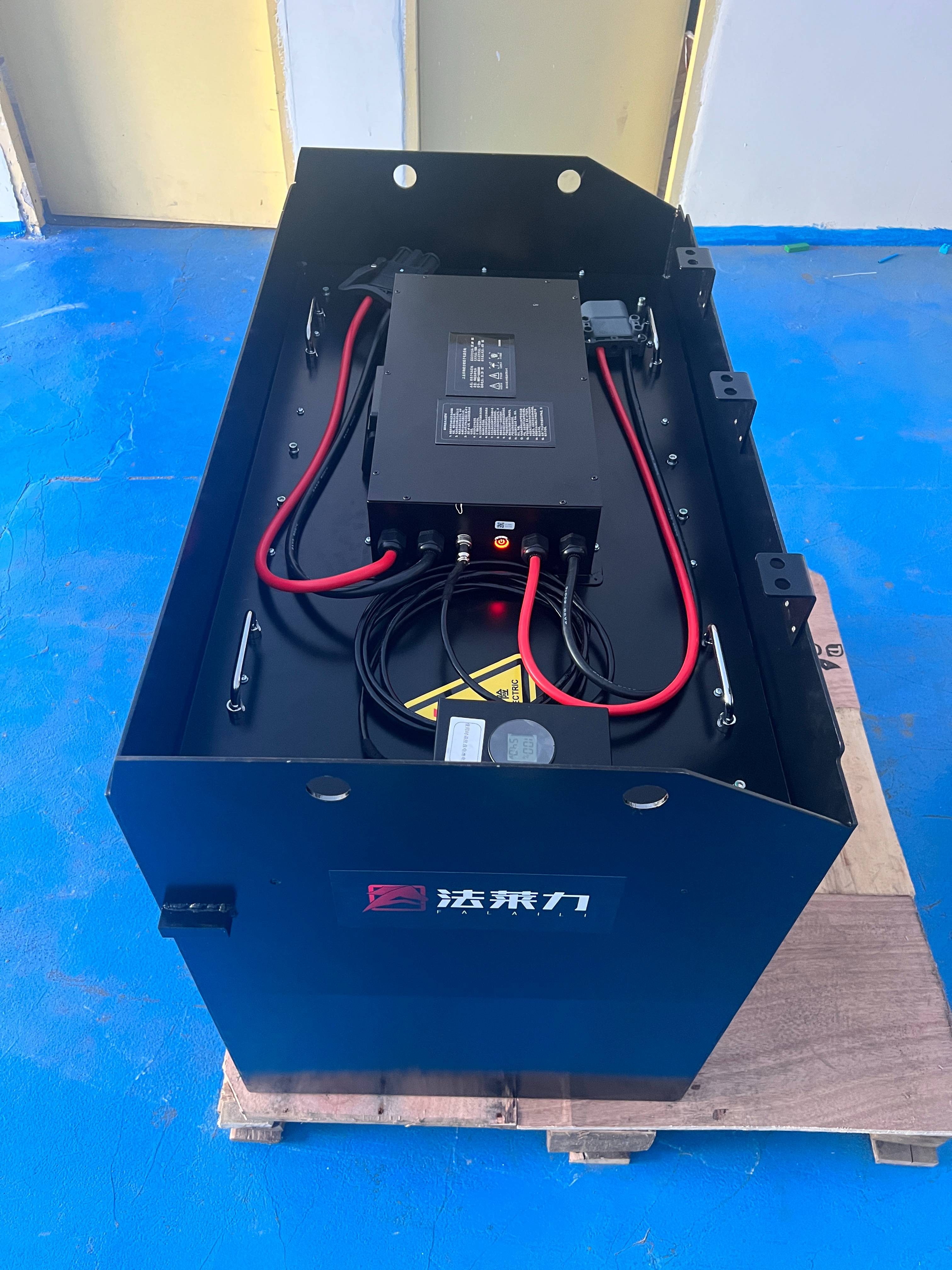 杭叉CPD20/25 A和J系列通用鉛酸電池改為鋰電池 原鉛酸電池48V630AH改為鋰電池51.2V460AH 杭叉CPD20/25 A和J系列通用鉛酸電池改為鋰電池 原鉛酸電池48V630AH改為鋰電池51.2V460AH