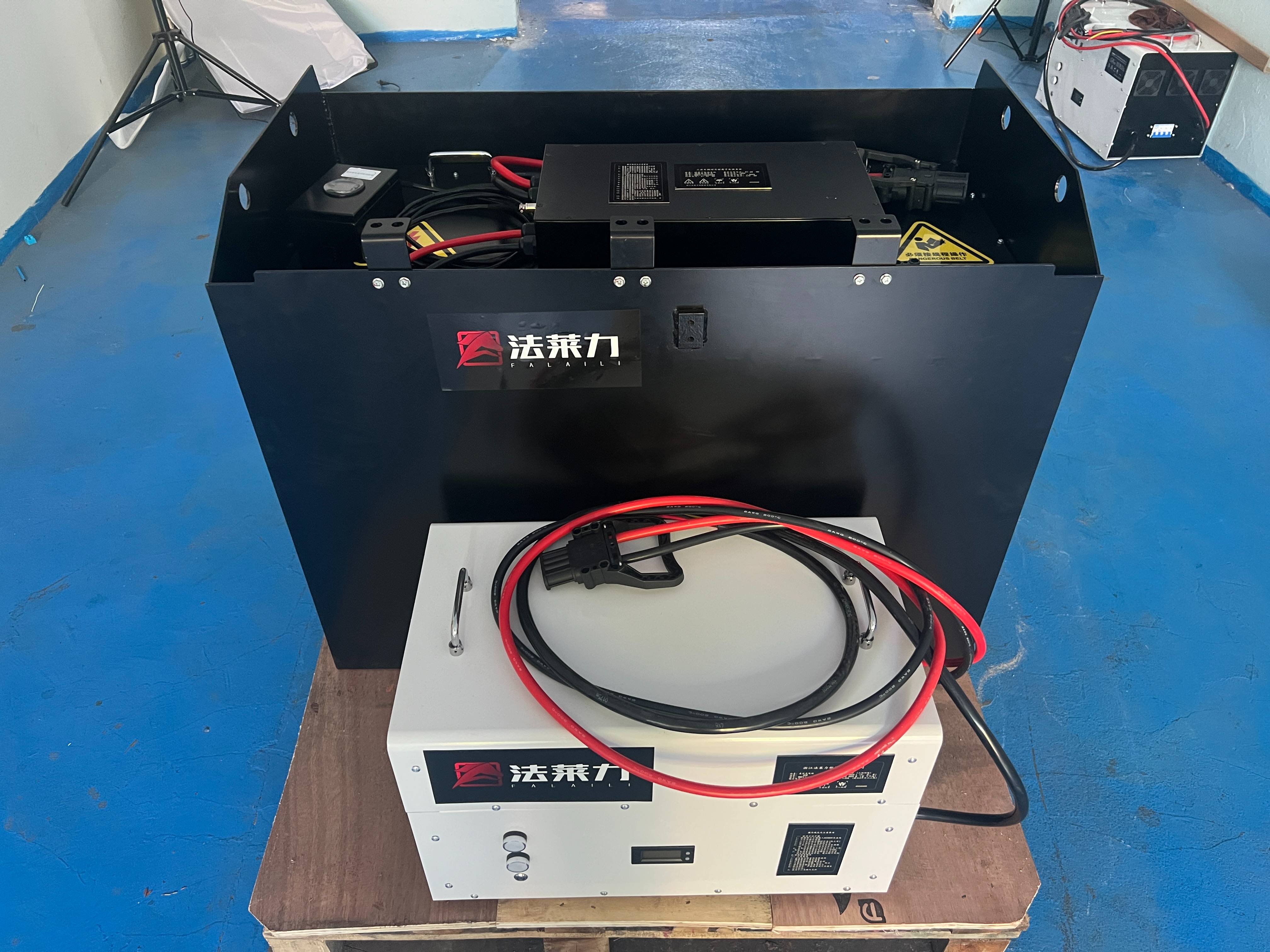 杭叉CPD20/25 A和J系列通用鉛酸電池改為鋰電池 原鉛酸電池48V630AH改為鋰電池51.2V460AH 杭叉CPD20/25 A和J系列通用鉛酸電池改為鋰電池 原鉛酸電池48V630AH改為鋰電池51.2V460AH