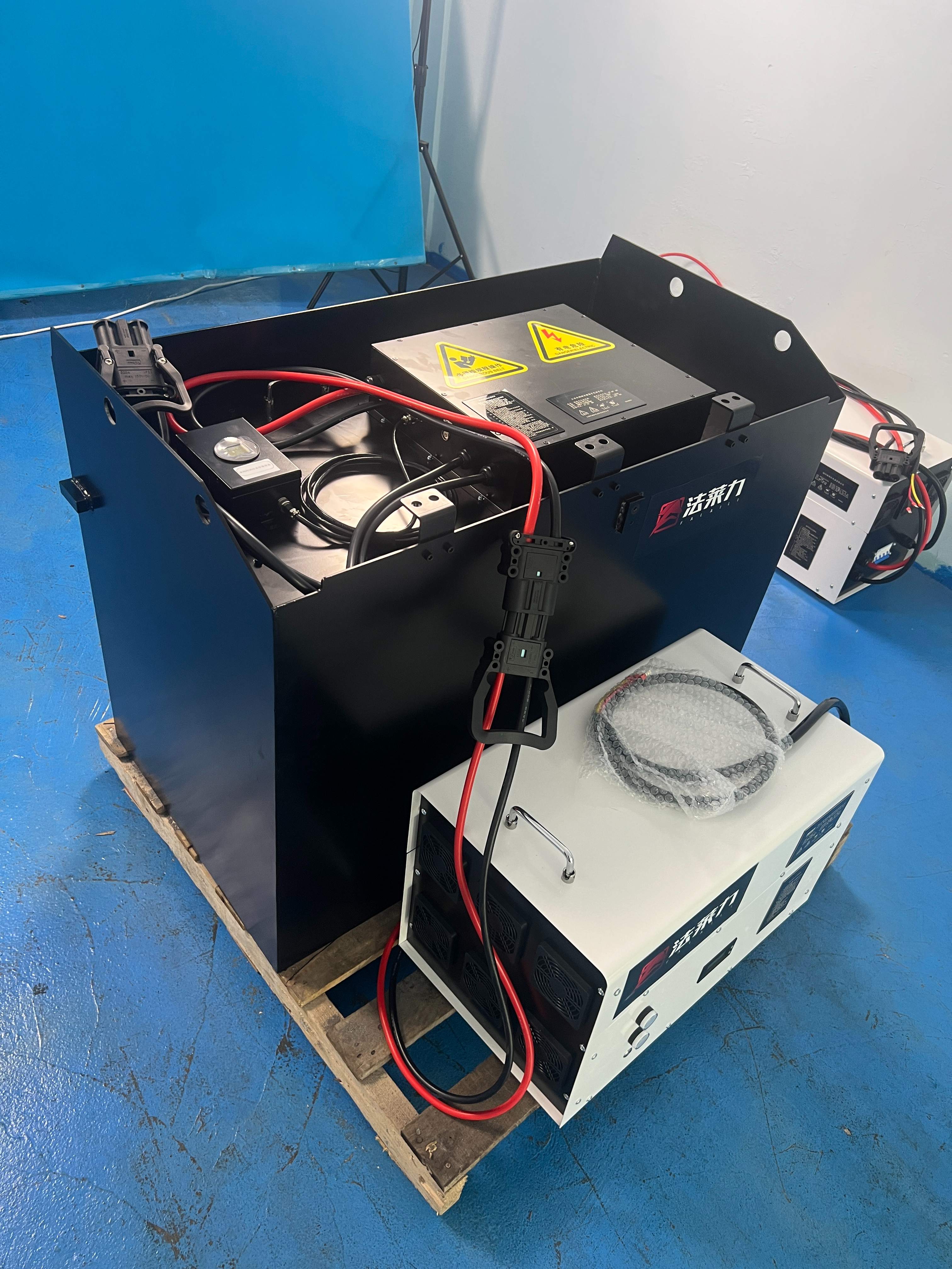 杭叉CPD20/25 鉛酸電池改為鋰電池 原鉛酸電池48V630AH改為鋰電池51.2V 600AH 杭叉CPD20/25 鉛酸電池改為鋰電池 原鉛酸電池48V630AH改為鋰電池51.2V 600AH