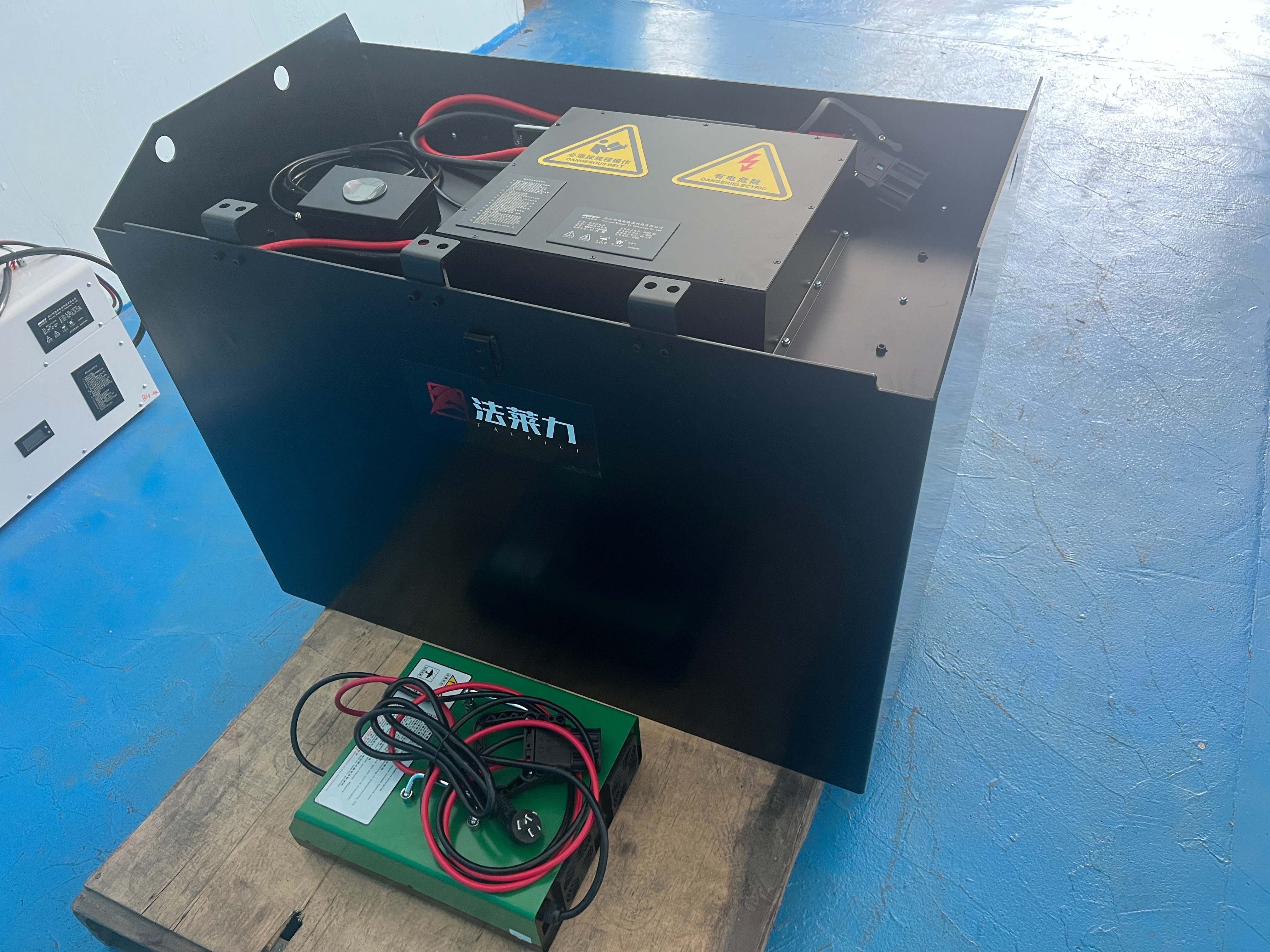 杭叉CPD20/25J 鉛酸電池改為鋰電池 原鉛酸電池48V630AH改為鋰電池51.2V560AH 杭叉CPD20/25J 鉛酸電池改為鋰電池 原鉛酸電池48V630AH改為鋰電池51.2V560AH