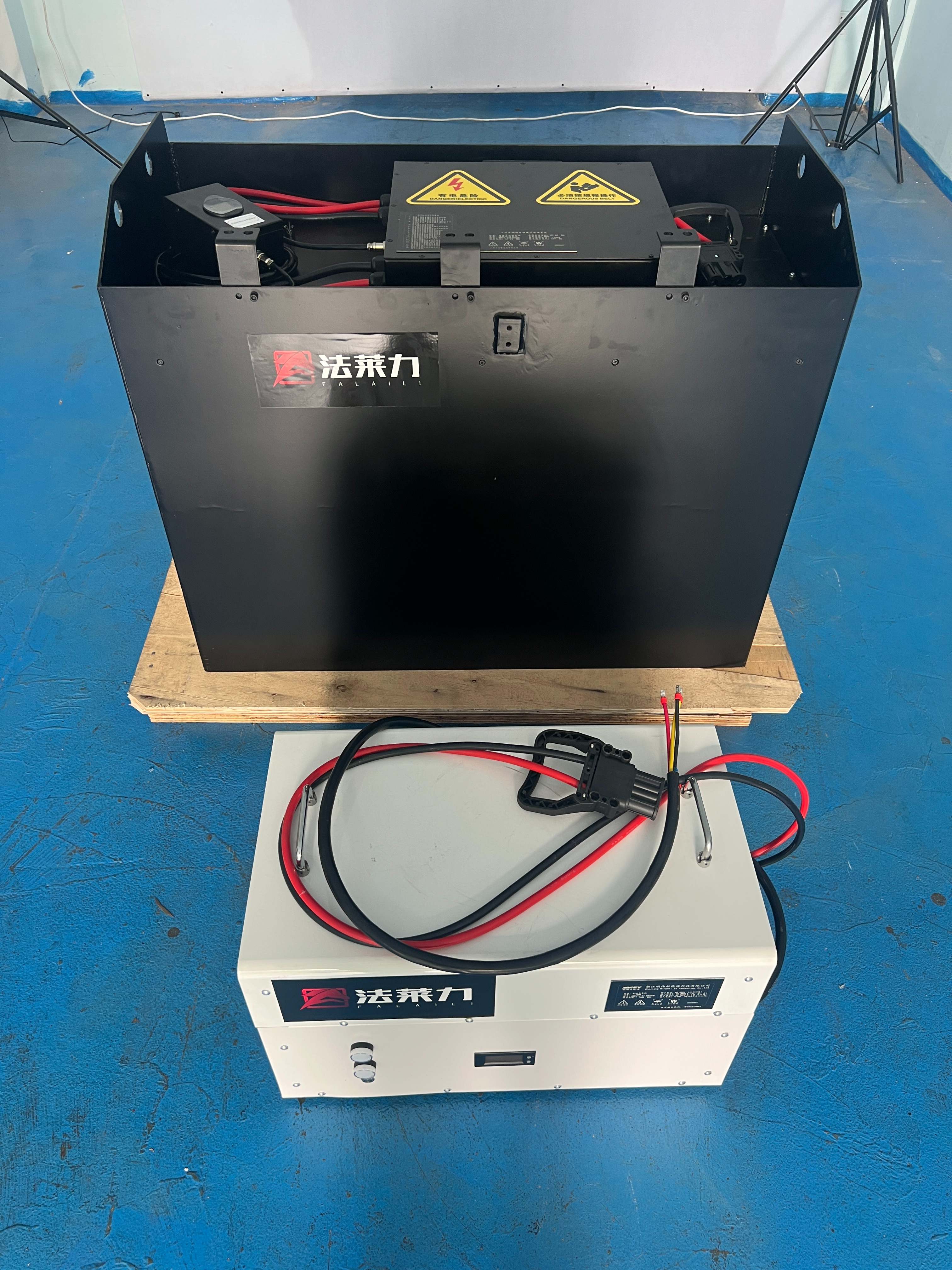 杭叉CPD15A/J鉛酸電池改為鋰電池 原鉛酸電池48V420AH(24-6DB420)改為鋰電池51.2V 344AH 杭叉CPD15A/J鉛酸電池改為鋰電池 原鉛酸電池48V420AH(24-6DB420)改為鋰電池51.2V 344AH