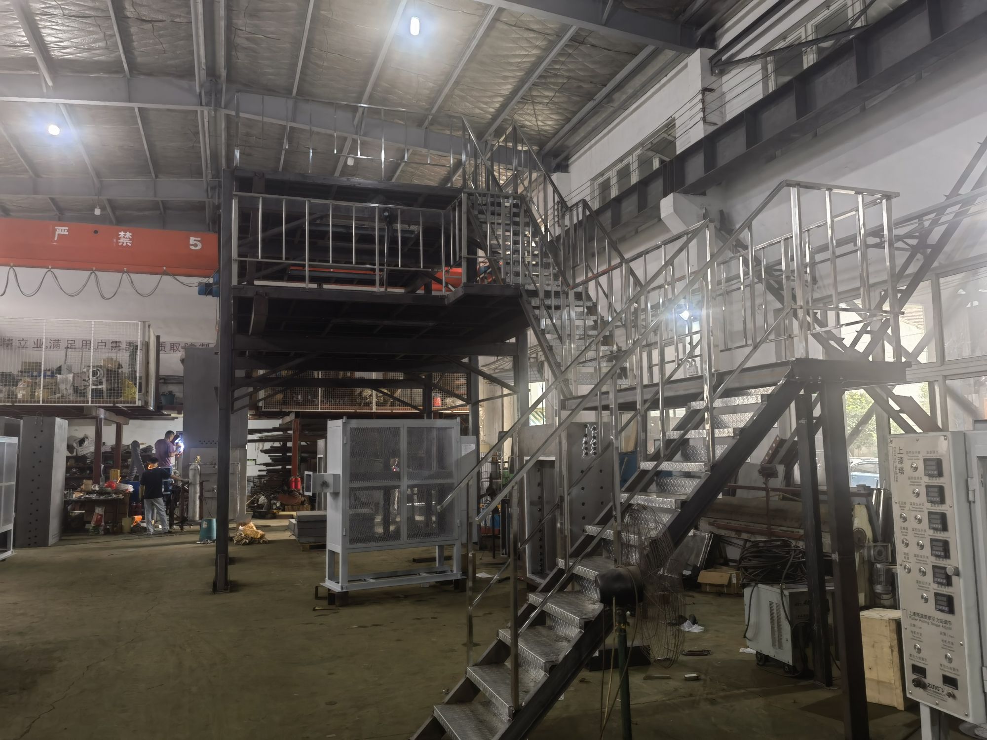 可拆卸式上漆線操作平臺