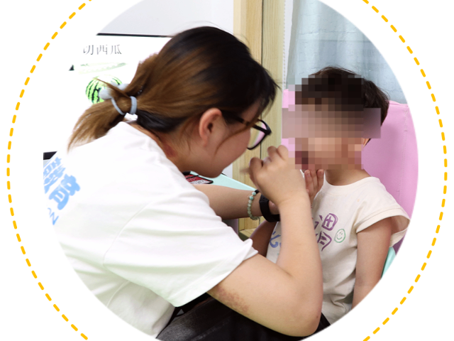 金東區(qū)10歲兒童零語言開發(fā)哪里更專業(yè) 義烏小貝殼教育信息咨詢供應(yīng)