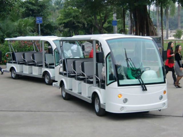 甘肅景點(diǎn)電動(dòng)觀光車(chē) 深圳市鑫躍電動(dòng)觀光車(chē)供應(yīng)
