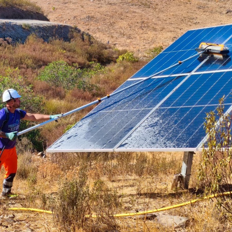 solar panel cleaning tools