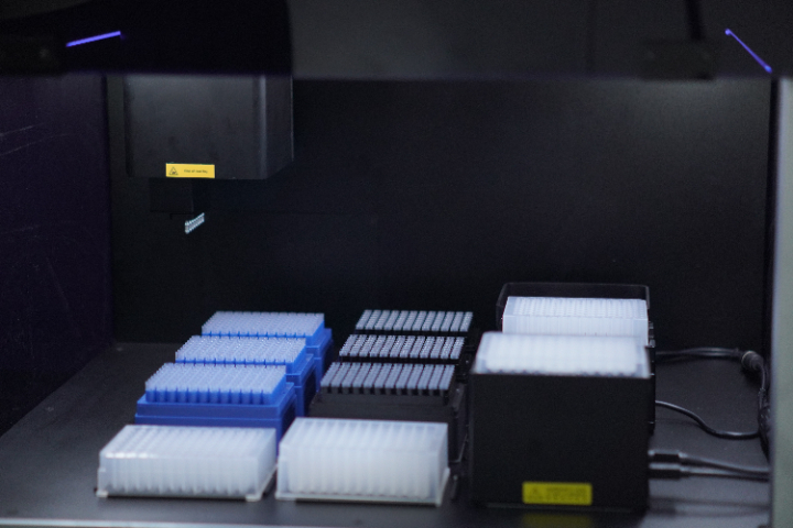 數據對齊大隊列蛋白組學服務上機檢測