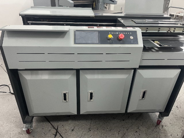 靜安區(qū)畫冊數(shù)碼快印源頭廠家 上?？掠C(jī)械供應(yīng)