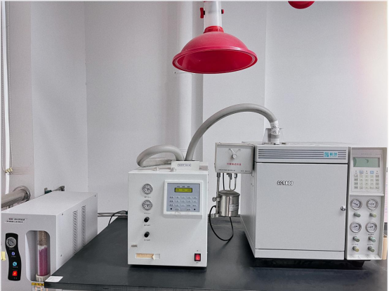 浙江睿高新材料股份有限公司阻燃檢測(cè)室順利通過(guò)中國(guó)合格評(píng)定國(guó)家認(rèn)可委員會(huì)