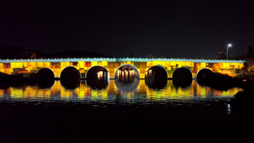 浙江3d燈光秀的技術原理 深圳市光影百年科技供應