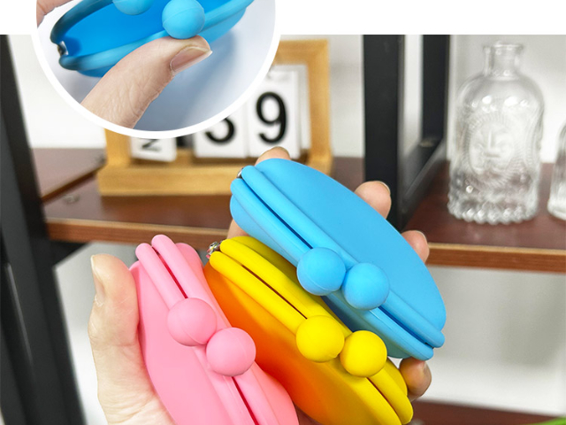 深圳機(jī)器人硅膠制品 鴻富翔橡塑供應(yīng)