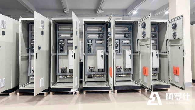 無錫eac變頻控制柜定制 來電咨詢 阿羅仕電控系統(tǒng)供應