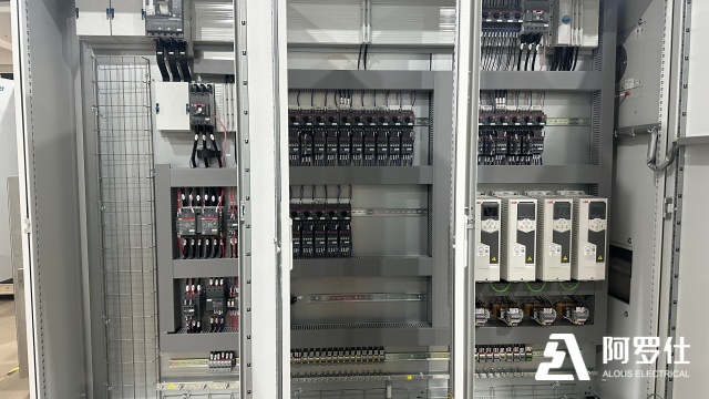 無錫機器人變頻控制柜盤柜廠 來電咨詢 阿羅仕電控系統供應