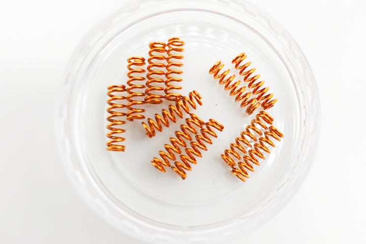 佛山汽车电子pogopin弹簧结构