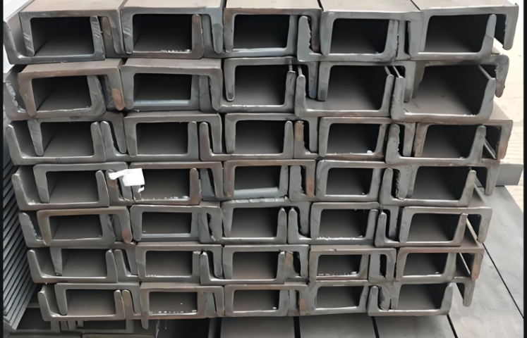 揚州低溫韌性槽鋼型號 鋼材廠家 江蘇雙旺鋼鐵貿(mào)易供應;