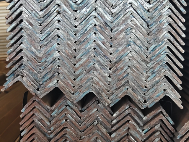 無錫耐腐蝕性角鋼聯(lián)系方式 鋼材廠家 江蘇雙旺鋼鐵貿(mào)易供應(yīng)