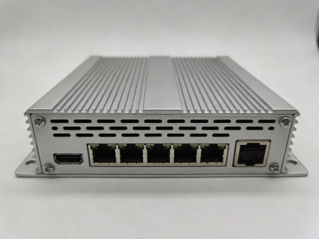 東莞低功耗工業(yè)電腦批發(fā),工業(yè)電腦