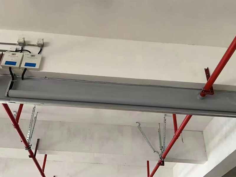 活動式柔性擋煙垂壁