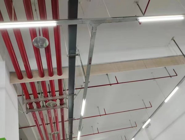 固定式鋼板擋煙垂壁