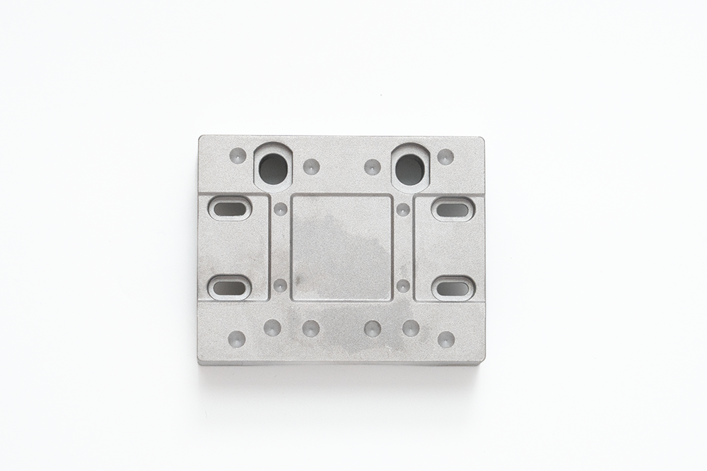 鋁壓鑄與傳統鑄造工藝的比較分析