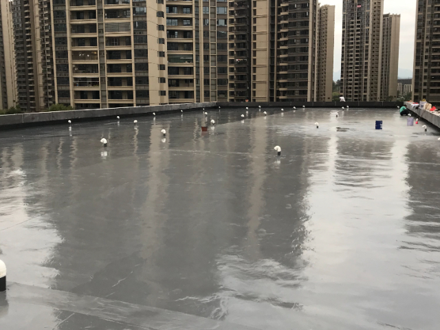 成都混凝土屋面高年限防水聚脲防護(hù)地坪推薦廠家 誠(chéng)信經(jīng)營(yíng) 四川妙可言防水材料供應(yīng)