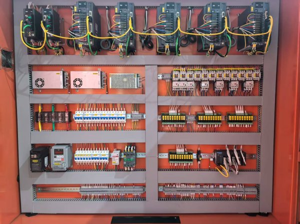 全伺服正負壓一體機