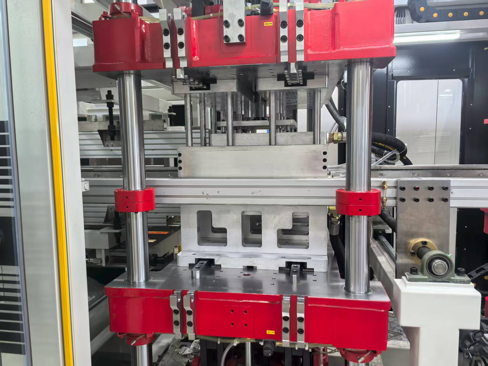 全伺服正負壓一體機