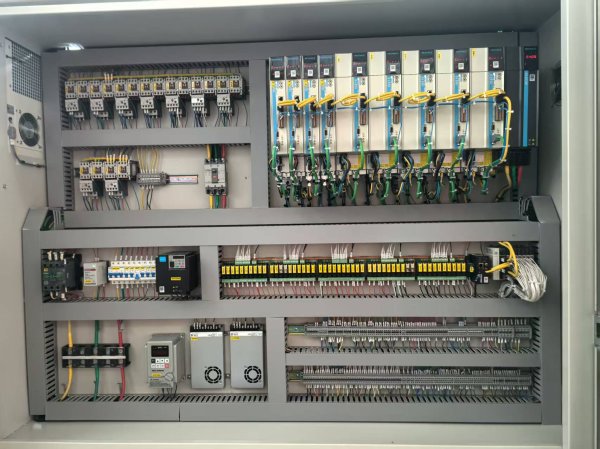 全伺服正負壓一體機