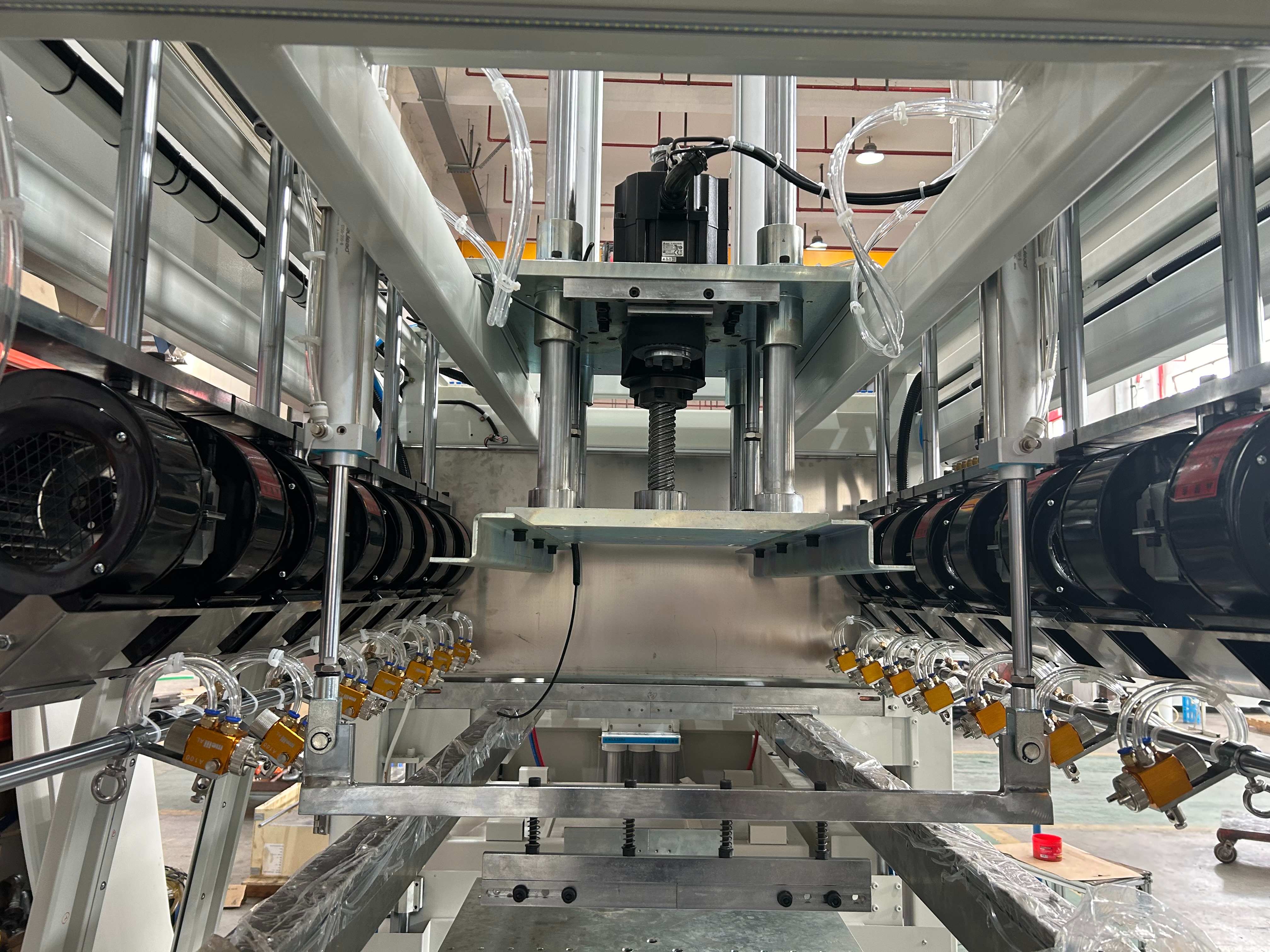 伺服高速機(jī)