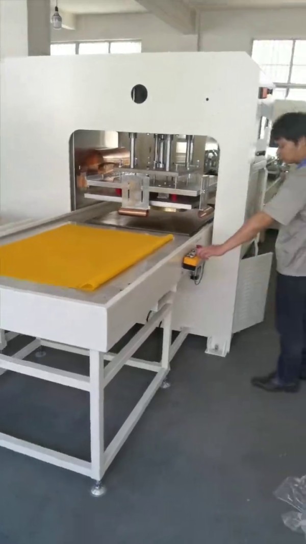 15KW高頻機（25KW高周波機）